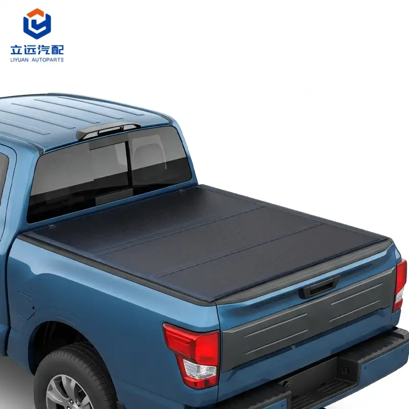 Низькопрофільний жорсткий трискладний чохол Tonneau для Nissan